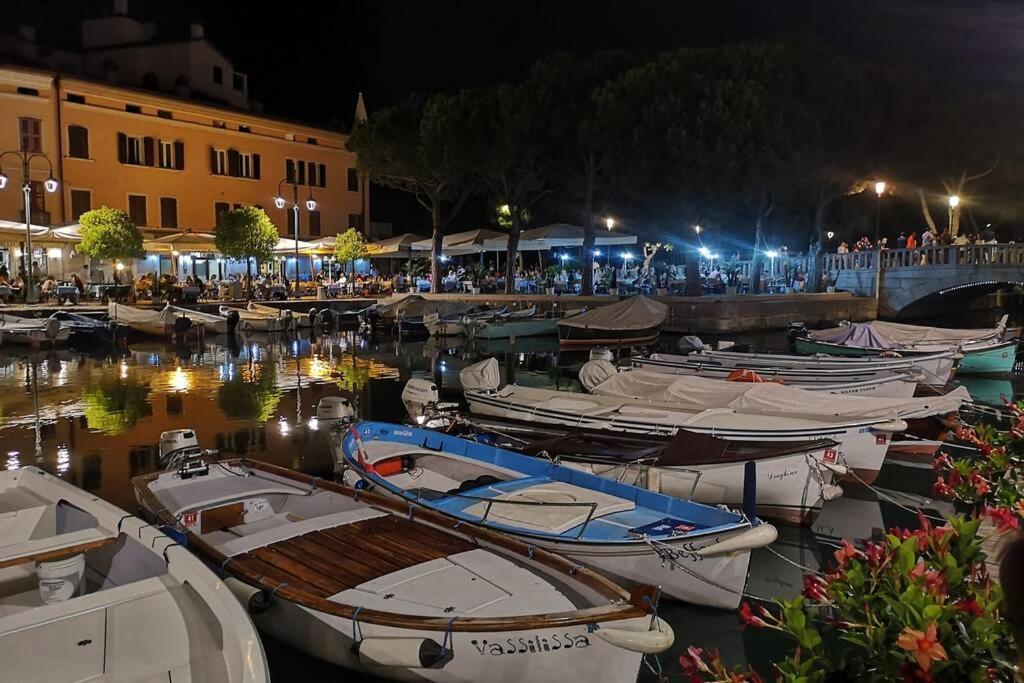 Ferienwohnung Nice Garda Desenzano del Garda Exterior foto